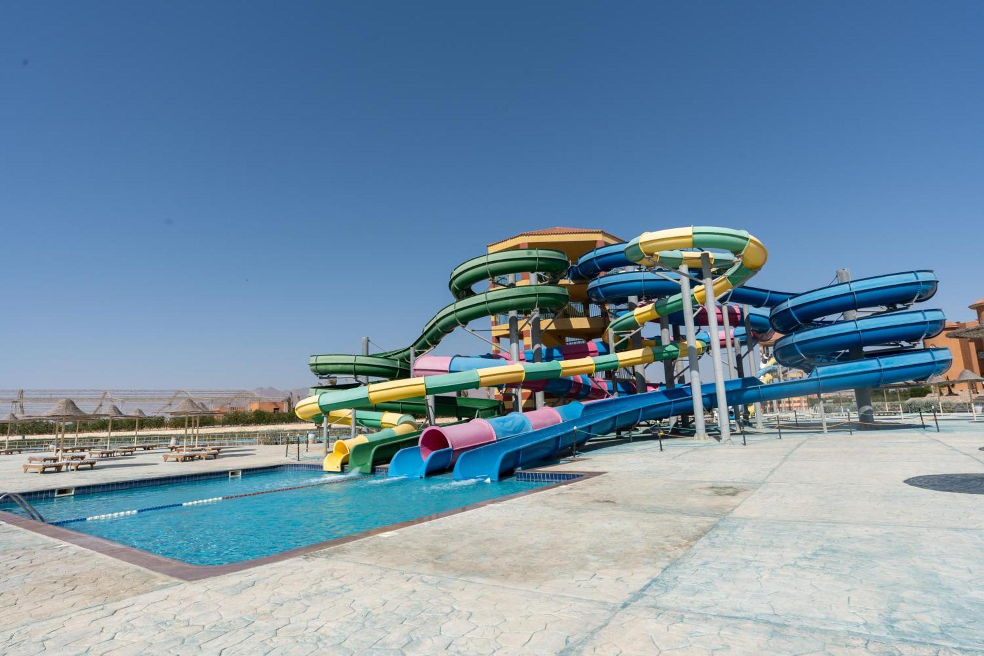 Parrotel Lagoon Waterpark Resort Sharm El Sheikk Exterior foto