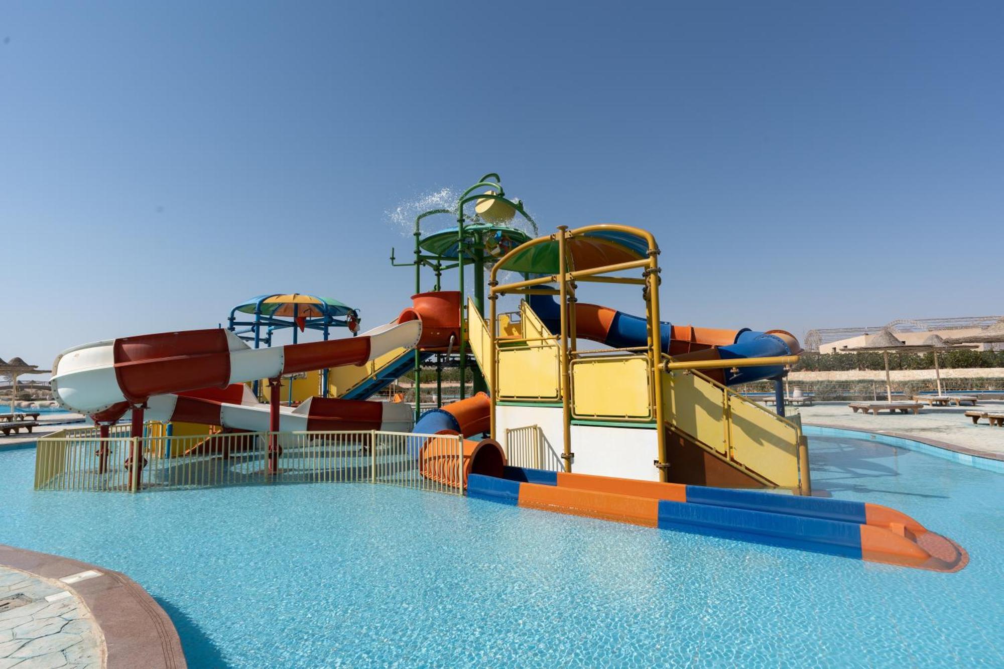 Parrotel Lagoon Waterpark Resort Sharm El Sheikk Exterior foto