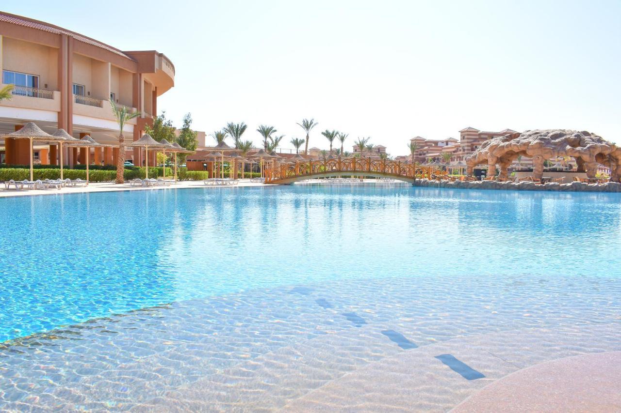 Parrotel Lagoon Waterpark Resort Sharm El Sheikk Exterior foto